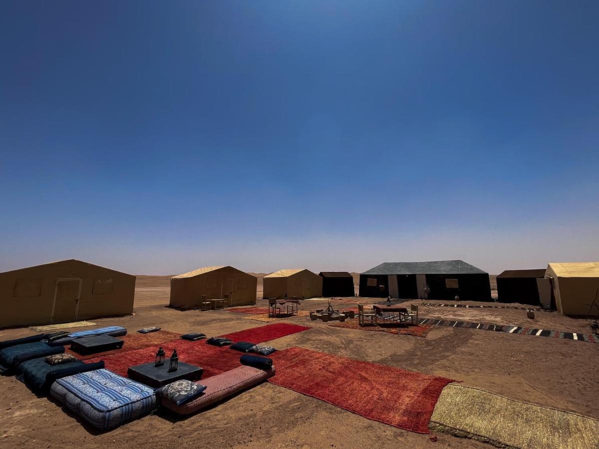 Bivouac Les Nomades & Foum Zguid To Chegaga Tours Hotel Eksteriør billede