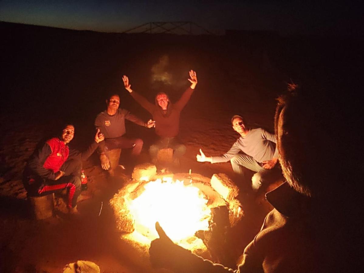 Bivouac Les Nomades & Foum Zguid To Chegaga Tours Hotel Eksteriør billede