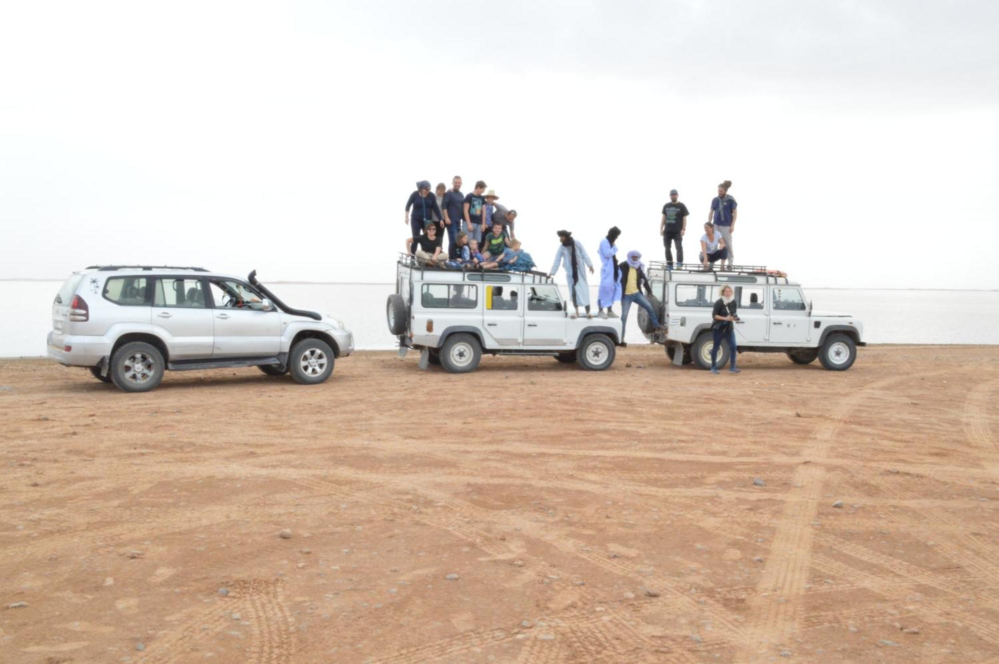 Bivouac Les Nomades & Foum Zguid To Chegaga Tours Hotel Eksteriør billede